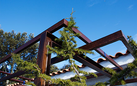 Acier brut rouillé traité